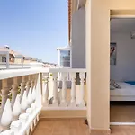 Home2book Ocean View House El Medano, Pool