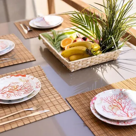 Home2book Ocean View House El Medano, Pool Эль-Медано