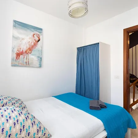 Casa de Férias Home2book Ocean View House El Medano, Pool