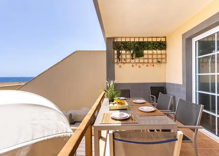 Home2book Ocean View House El Medano, Pool بيت للعطل *