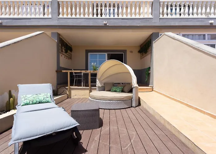 Home2book Ocean View House El Medano, Pool بيت للعطل *